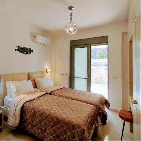 Iremia Des Waouw En Toute Serenite! فيلة Chaliotata