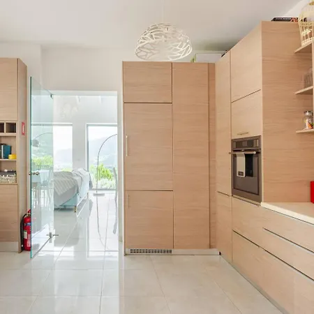 Iremia Des Waouw En Toute Serenite! * Chaliotata