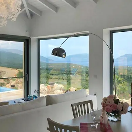 Villa Iremia, Piscine A Debordement & Vue Panoramique
