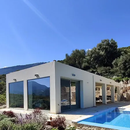 וילה Iremia, Piscine A Debordement & Vue Panoramique *