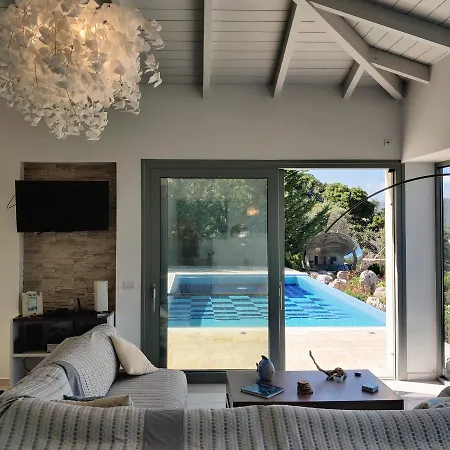 Villa Iremia Des Waouw En Toute Serenite! Chaliotata